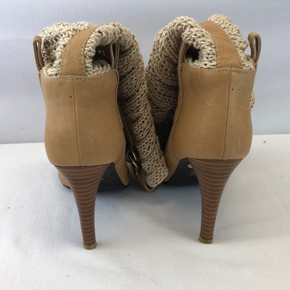 Tan crochet tall boot - Picture 5 of 7